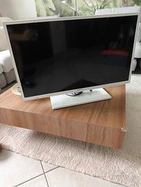 TV Hitachi 32" bianca