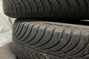4 Cerchi in ferro + gomme usate 165/70 R 14
