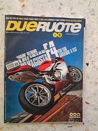 Rivista Dueruote 2013 KTM 1190 Adventure FJR1300A.