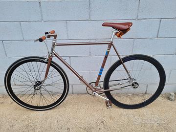 Bici scatto fisso