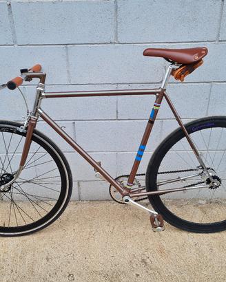 Bici scatto fisso