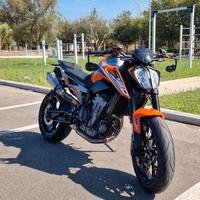 KTM DUKE 790 