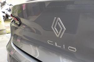 RENAULT Clio NEW - 1.2 TCe 115 CV 5 porte Evolu