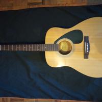 Chitarra acustica Yamaha f310