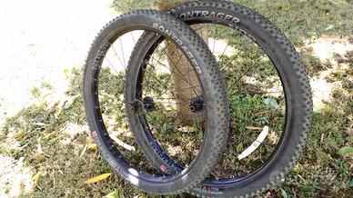 Ruote Duroc 29” 50 mm con copertoni Chupacabra 3”