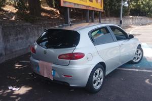 alfa 147 Giugiaro 1.9 16 v