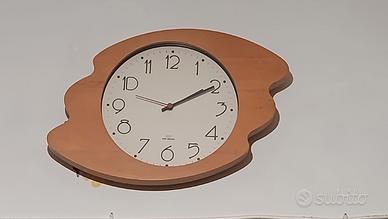Orologio da parete funzionante