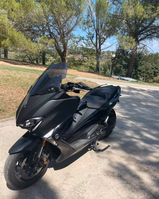 Yamaha T Max Sx