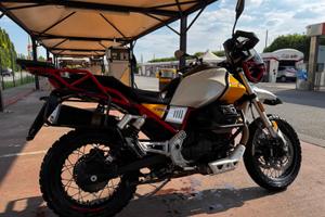 Moto Guzzi V85 TT Evocative Graphics