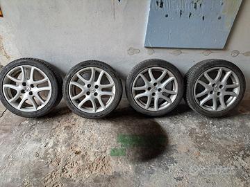 Pneumatici Nexen 80% e Cerchi in Lega R16 