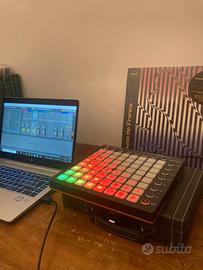 Novation Launchpad Mini MK2