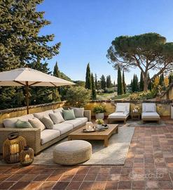 Appartamento di 156 m² con più di 5 locali a Firen
