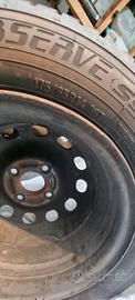 Gomme Ford fiesta 