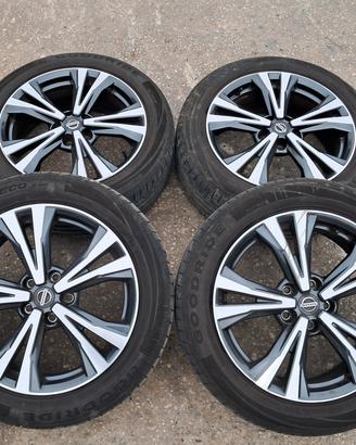 CERCHI IN LEGA NISSAN QASHQAI J11 215 55 R18