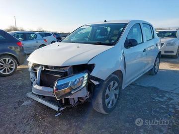 RICAMBI USATI AUTO DACIA Sandero Serie II B4D411 B