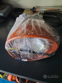 Faro per trattori fiat