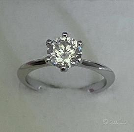 Anello in argento con Moissanite 1 CT