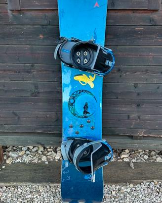 Snowboard Dynastar Freshy 151cm con attacchi