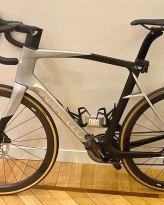 Bicicletta Pinarello X7 Sram Force etap axs 56