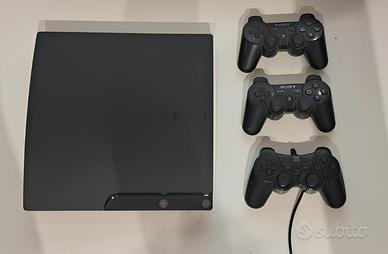 PS3 slim + 20 giochi e accessori vari