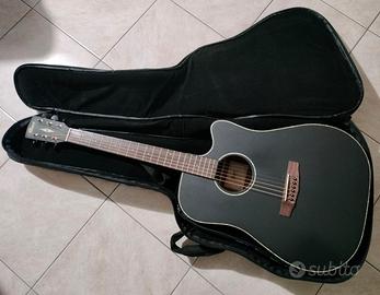 Chitarra acustica Cort + custodia