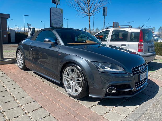 Audi TT roadster