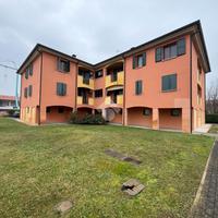 2 LOCALI A CAMPEGINE