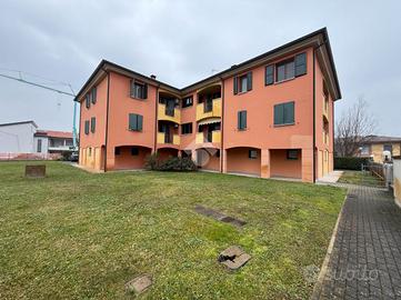 2 LOCALI A CAMPEGINE