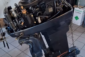 evinrude 737  leggere bene