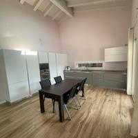 Villa singola recentissima, unico piano. Classe A4