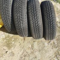 Gomme termiche Pirelli com cerchi