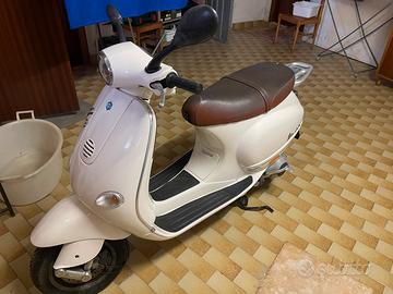 Vespa Et4 150 1999