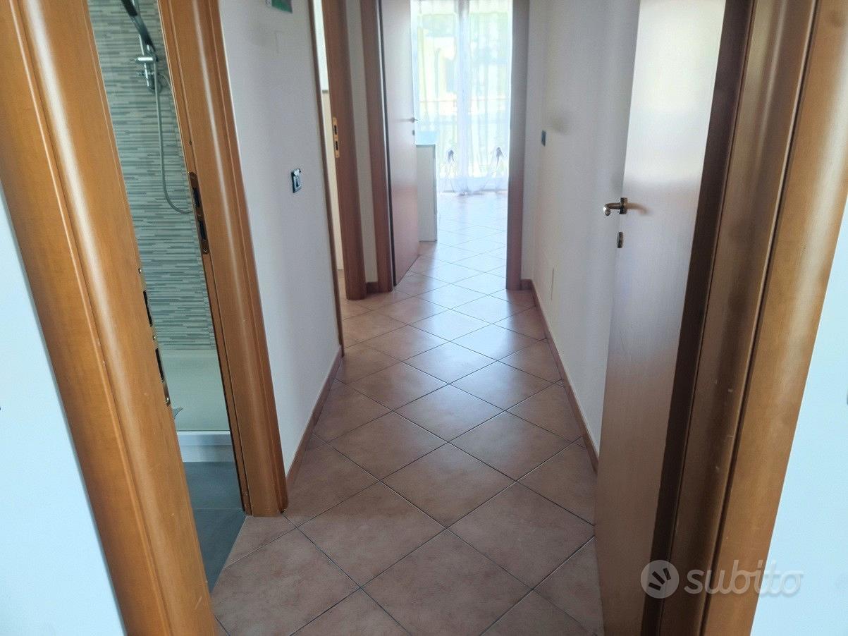 Apartment in Crotone, Farina - Vista 3