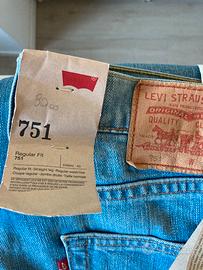 Levis nuovi