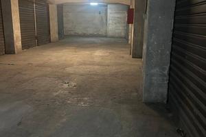 Ampio garage ad Acireale 