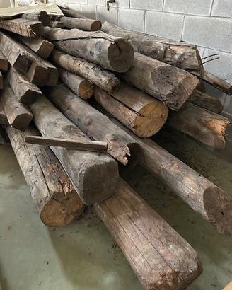 travi in legno vecchie