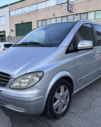 Mercedes-Benz Viano 3.0 cdi V6 Trend auto 204cv