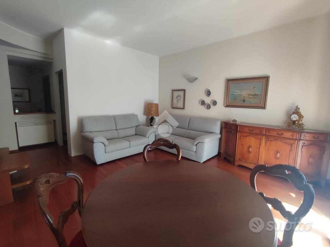 4 LOCALI A RHO - View 6