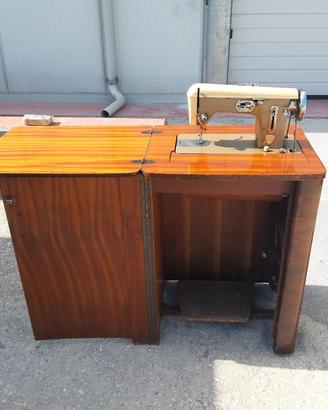 Macchina da cucire Weiber a pedale