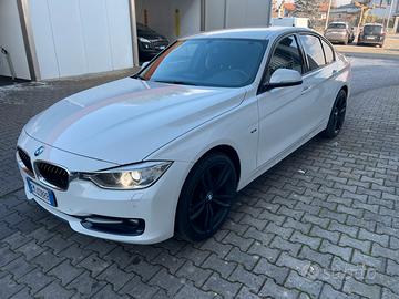bmw 318d sport adatta a neopatentati