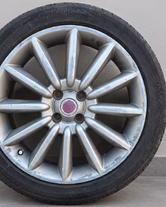 4 Cerchi in lega 17” con Gomme 205/45 R17 Set