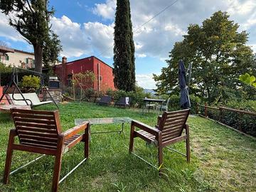 Appartamento di 153 m² con 4 locali e box auto a F
