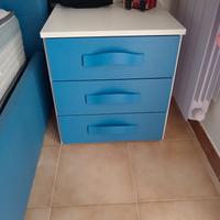 letti singoli contenitore con materassi e comodini