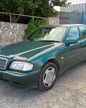 Mercedes c180