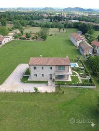 Terreno di 850 m² a Borso del Grappa