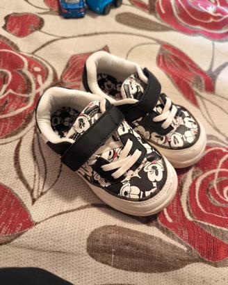 Zara scarpe