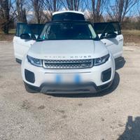 Range rover evoque 