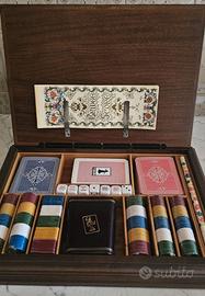 Cofanetto di carte da gioco vintage