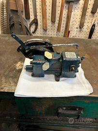 Distributore sollevamento trattori Fiat