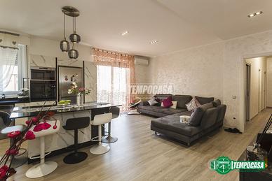 TRILOCALE RECENTEMENTE RISTRUTTURATO A DUE PASSI D